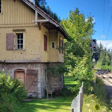 Historisches Bahnwärterhaus * Gremmelsbach